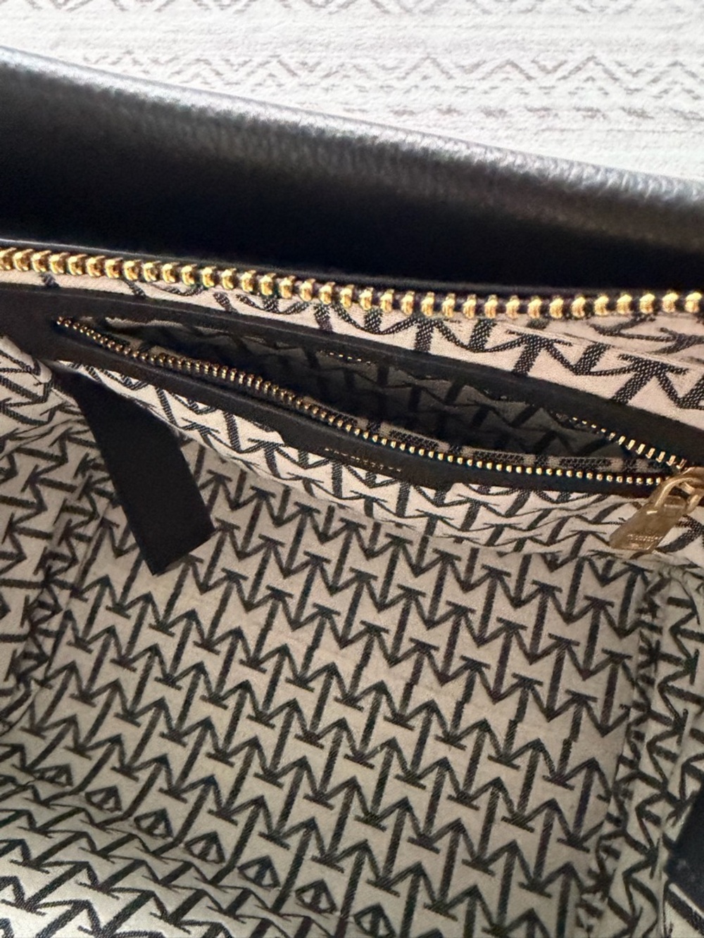 Moncrief London “Emily” Black Leather Bag – READ DESCRIPTION - Picture 6 of 14